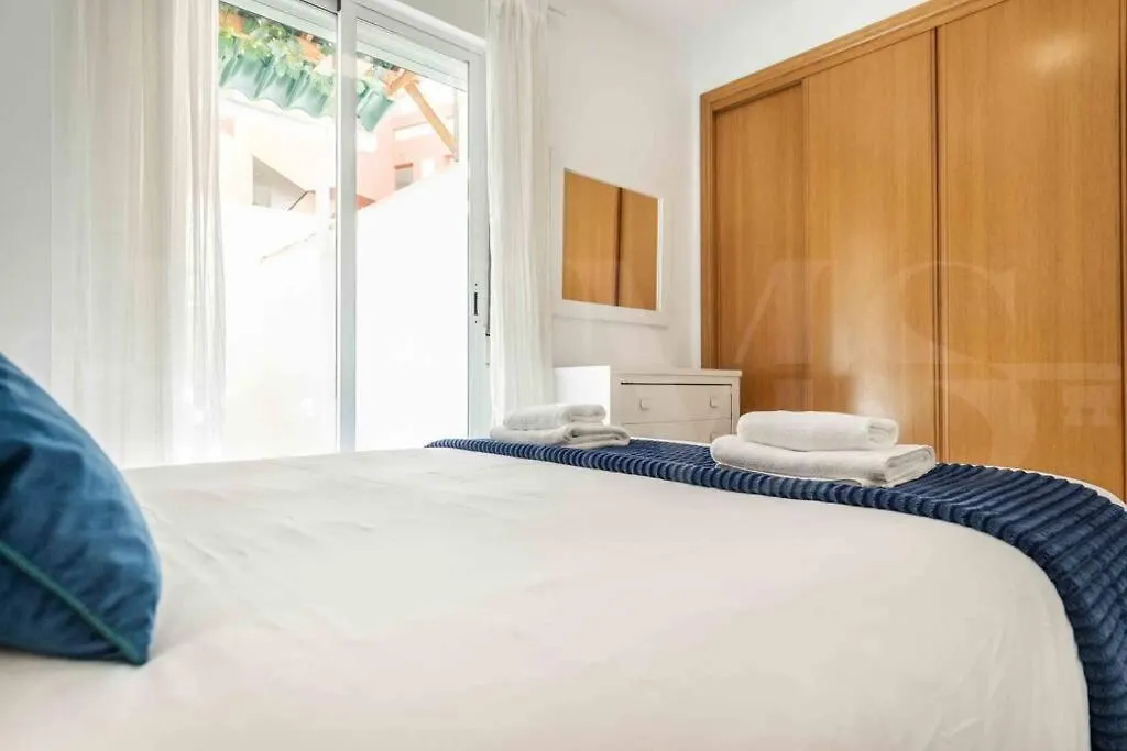 Comfortable Apartment At Capuchinos By Rems Malaga