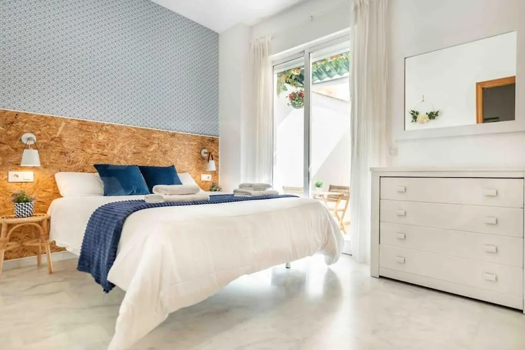 Comfortable Apartment At Capuchinos By Rems Malaga