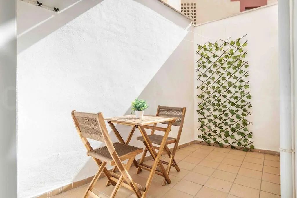 Comfortable Apartment At Capuchinos By Rems Málaga