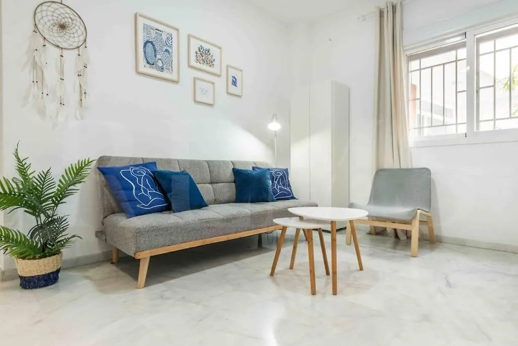 Comfortable Apartment At Capuchinos By Rems Málaga